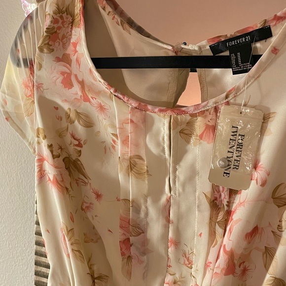 NWT BRAND NEW Floral Cream and Pink Roses Dreamy Dress!! - Picture 3 of 4